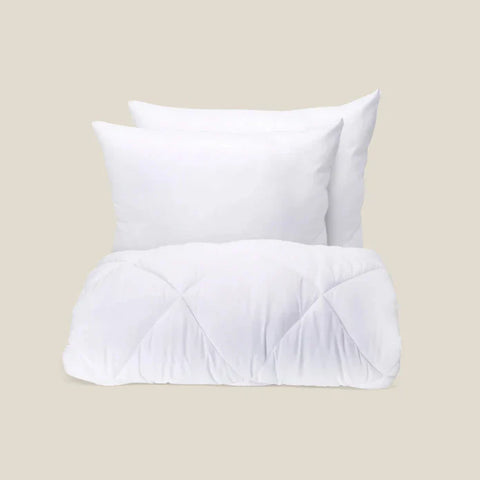 Karaca Home Microfiber Soft Doppelbettdecke und 2 Silikon Kissen