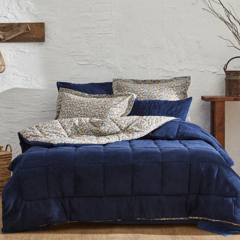 Karaca Home Celina Dunkelblau Doppelbett Daily Comfort Set / Schlafset