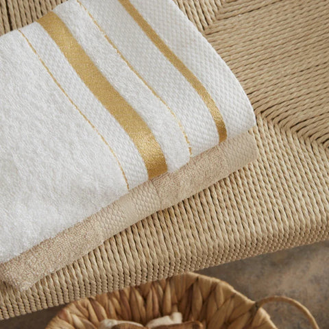 Karaca Home Glory Lurex 9-teiliges Familien-Badset Gold-Beige