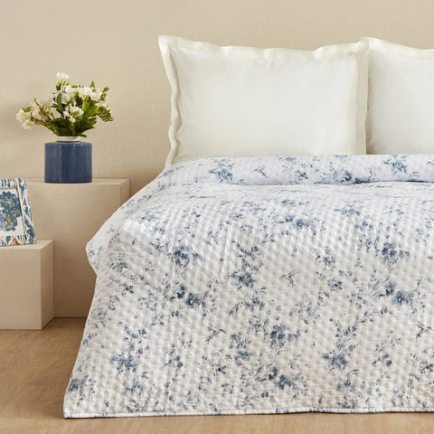 Karaca Home Sarah Anderson Marisa Doppelbett Tagesdecke Blau