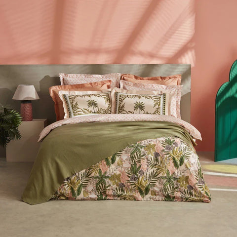 Karaca Home Afzelia Doppelbett Percale Bettwäsche mit Geschenk-Plaid Set in Pudra