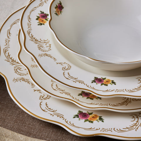 Karaca Antique Porcelain 24 Stück 6 Sitzer Dinner Set