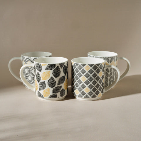 Karaca Nero 5 teiliges Mug Set mit Ständer 320 ml