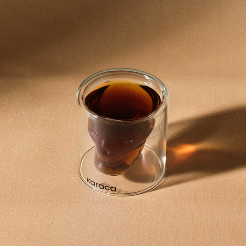 Karaca Pia Skull Tasse