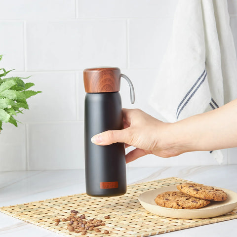 Karaca Capona Schwarz Thermoskanne 500 ml