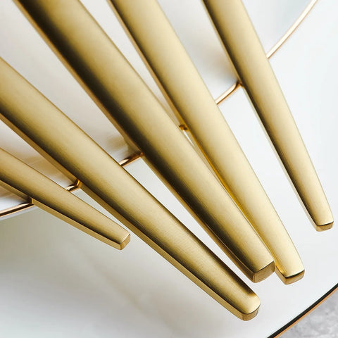 Karaca Orion Matte Gold Besteck Set 60 Teile für 12 Personen 