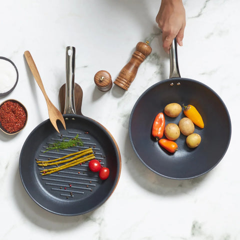 Karaca Bio Diamond Steel Plus Wok und Grill-Set
