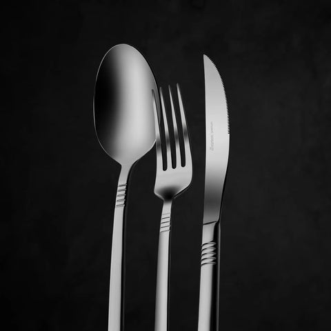 Karaca Nil Elegance 316+ Stahl Besteck Set 84 Teilig für 12 Personen