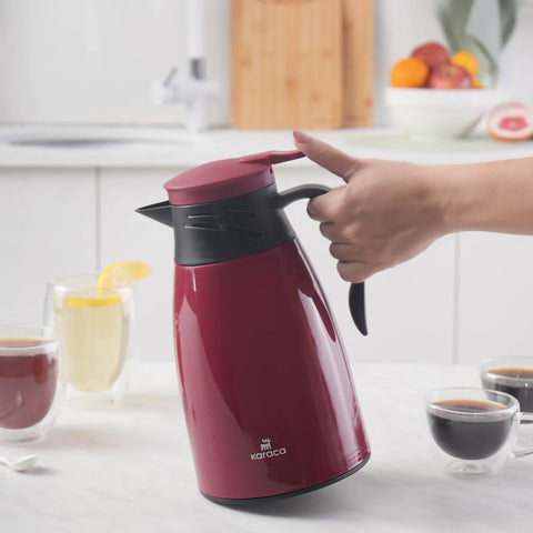 Karaca Bella Auslaufsichere Thermoskanne 1 Liter Rot