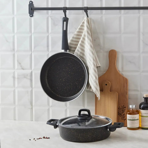 Karaca Biogranite Induktions Kochgeschirr, 3 Teilig, Schwarz Gold