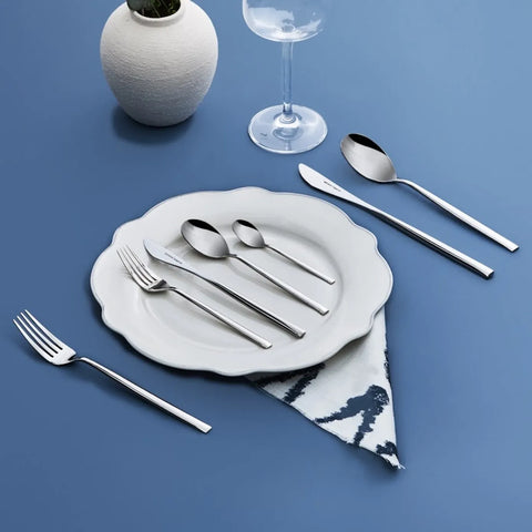 Karaca Liza Elegance 84-teiliges Besteckset für 12 Personen mit Box